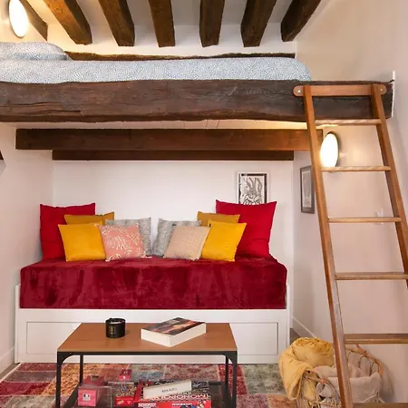 Appartamento Authentic In Center Of Parisian Marais Parigi