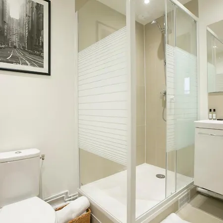 Appartamento Authentic In Center Of Parisian Marais Parigi
